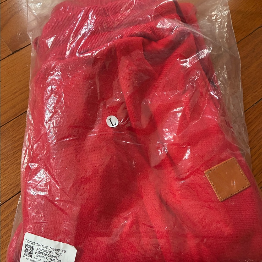 Red Men's jogging pants